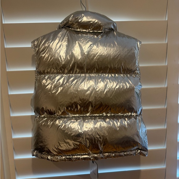 MONCLER NWT Blavet Silver Down Quilted Puffer Vest 3 L Metallic - Picture 11 of 16